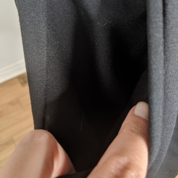 Aritiza Wilfred -  black dress - Picture 7 of 11